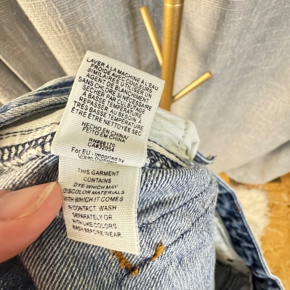 Free People Denim Shorts Button Fly Cut Off Distressed 61855-16515125 Size W 27 - Picture 7 of 8